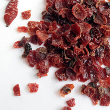 Load image into Gallery viewer, Organic Rosehips