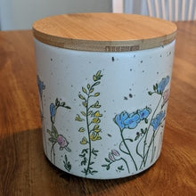 Load image into Gallery viewer, Pressed Garden Canister Cream 4&quot;